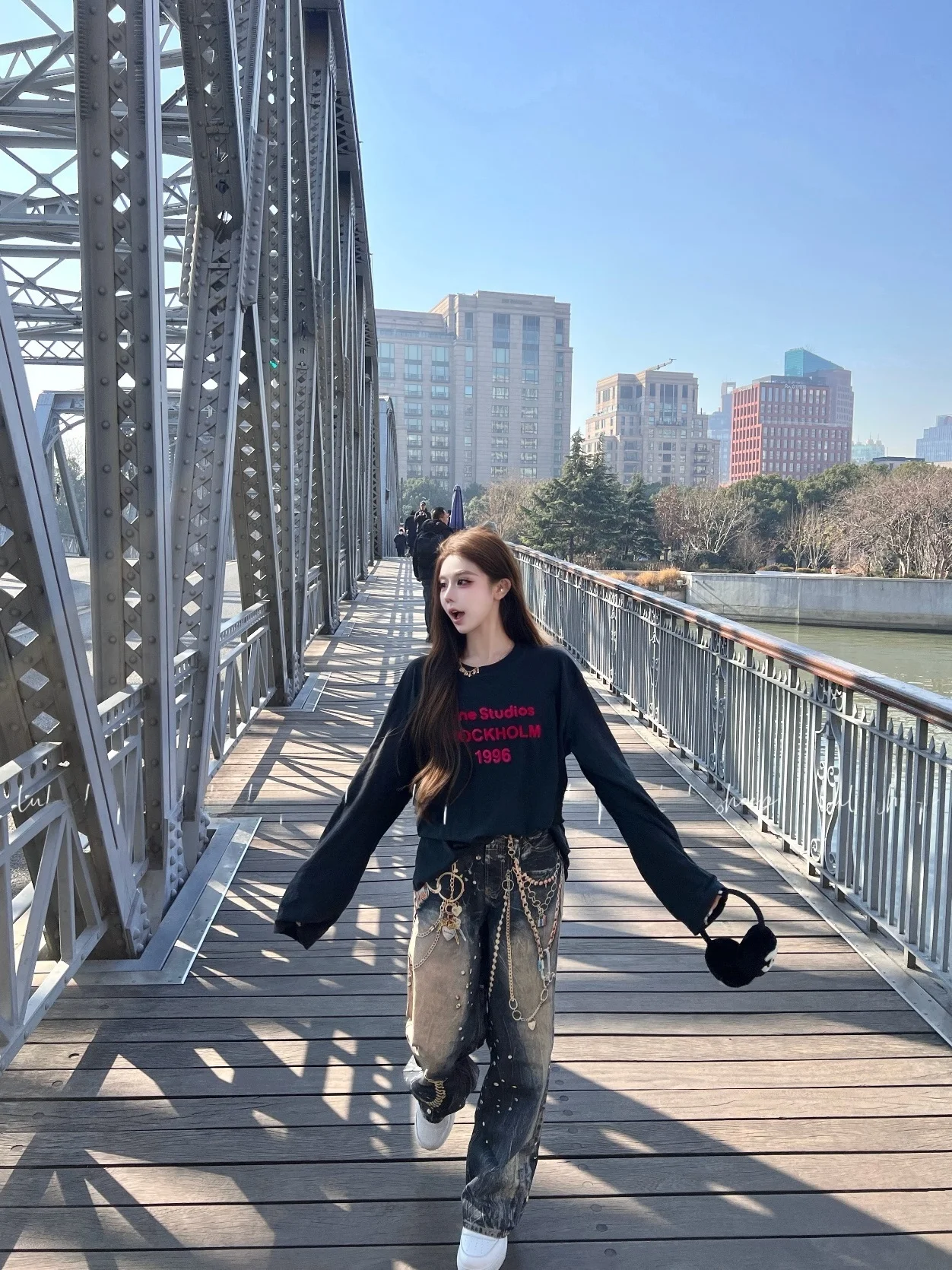 

Seoul Limited Edition 3D Black Gold Chain Print Denim Loose Straight Leg Wide Leg Floor Length Pants Women's Fashion