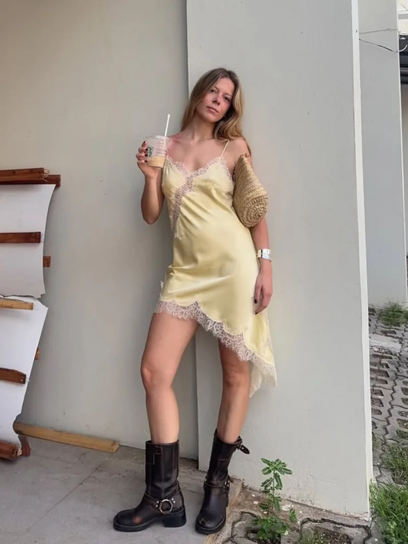 Dames tweekleurige kanten asymmetrische jurk met borstmake-up voor lente en zomer nieuwe dameskleding tank mini-jurk XCL8