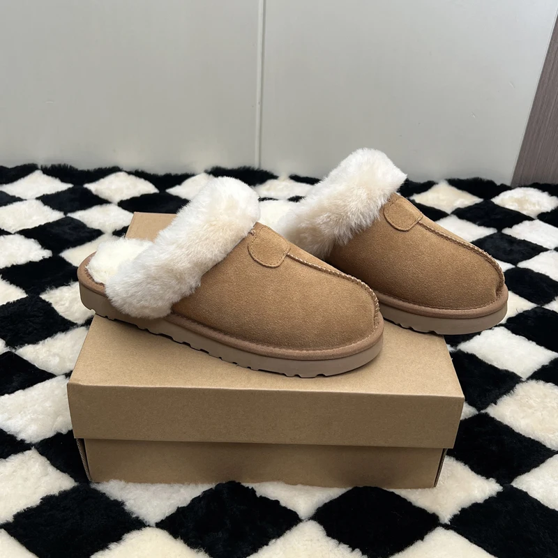 

In 2025, beautiful and fashionable home-style flat-bottomed genuine leather wool snow boots, sizes 35 - 42.