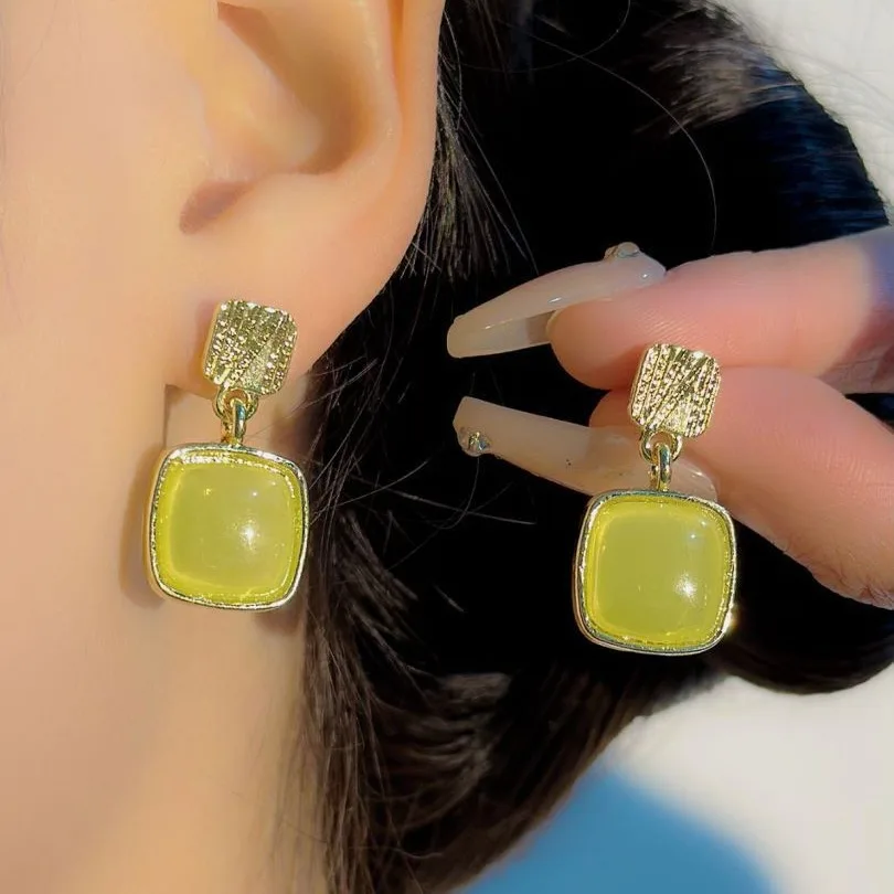 925 Silver Needle Korean Fashion Square Drop Earrings For Women Jewelry 2026 Trending New Women's Imitation Stone Earrings M3
