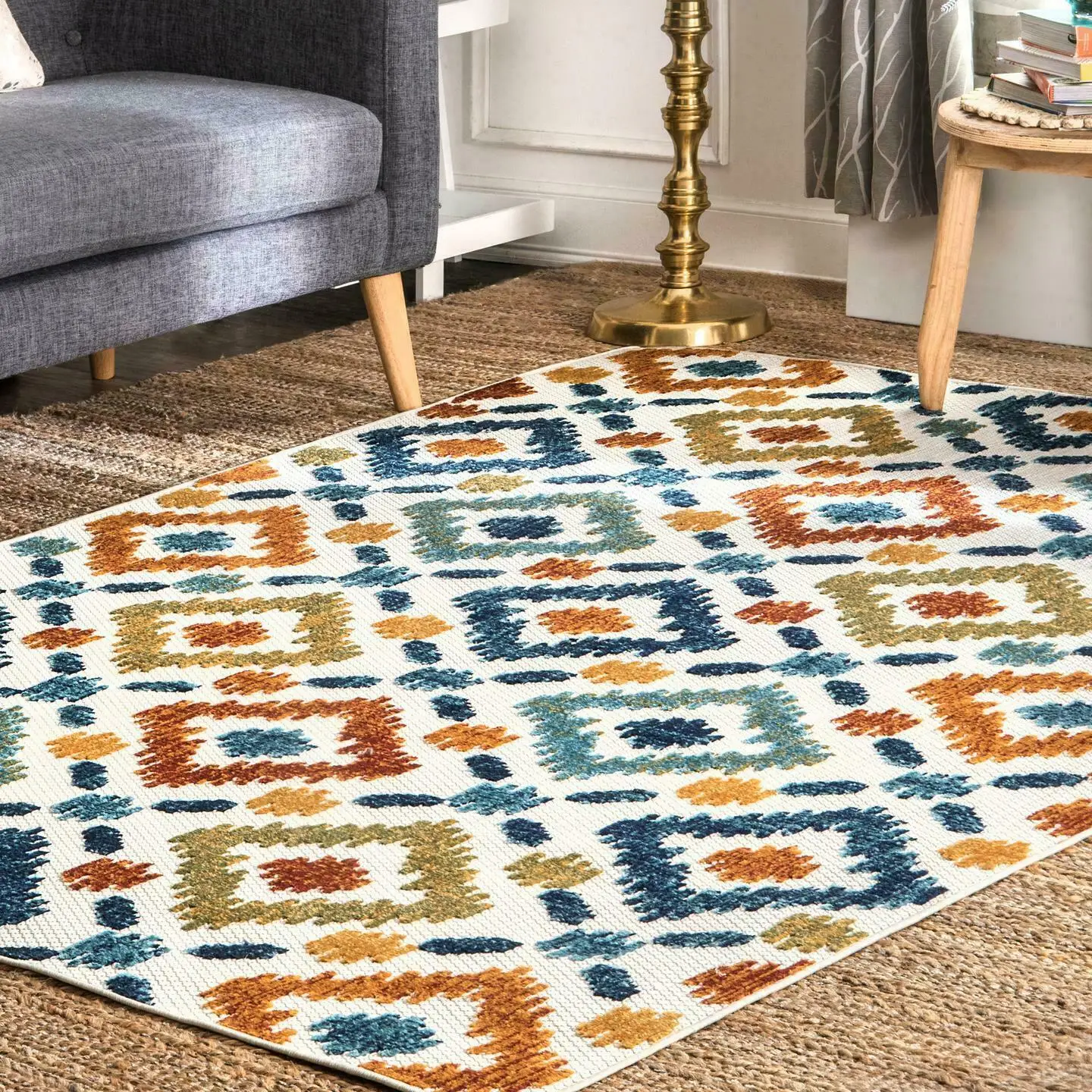 

Carpet Indoor/Outdoor Transitional Labyrinth Area Rug in Multi