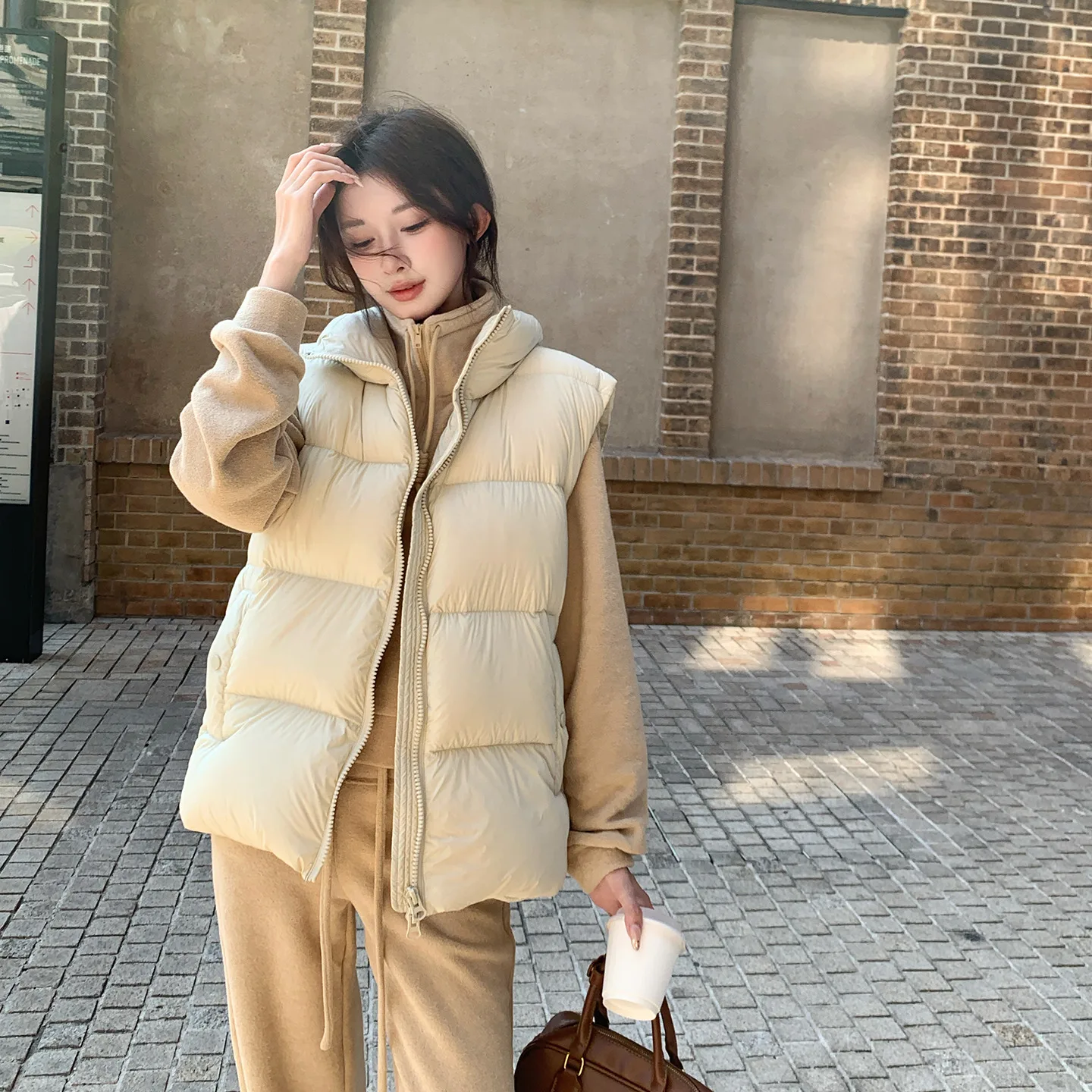 

Women's Quilted Jaet White Du down Zipper Warm Vest Winter Faion Commute Sle Thiened Svel Coat