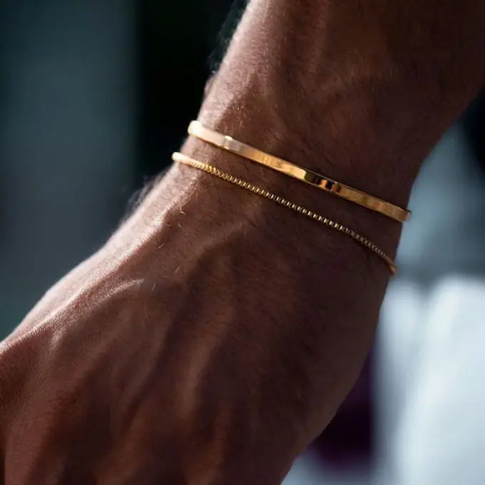 Pulseiras Abertas e Correntes de Contas, Jóias Combinadas de Cor Dourada, Cool Handsome, UNISEX, Estilo Europa e América, 2 Pcs