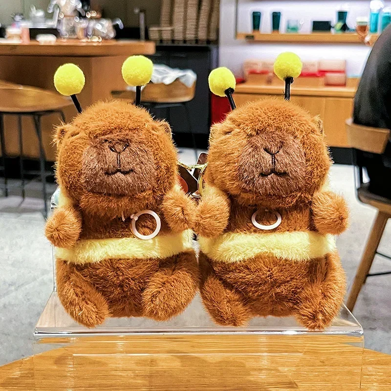 

2025 New Capibara Pull Shake Wings Bee Capybara Backpack Capybara Doll Catch Doll Doll Women Cute Plush Birthday Gift