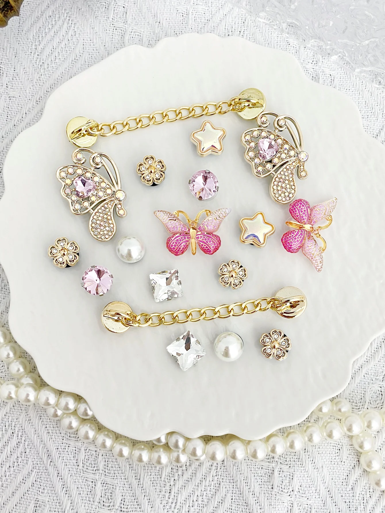 골드 체인 18개, ABS 다이아몬드 나비, 꽃, 별, 핑크 나비, 핑크 ABS 다이아몬드, 화이트 ABS 스퀘어 다이아몬드 슈즈