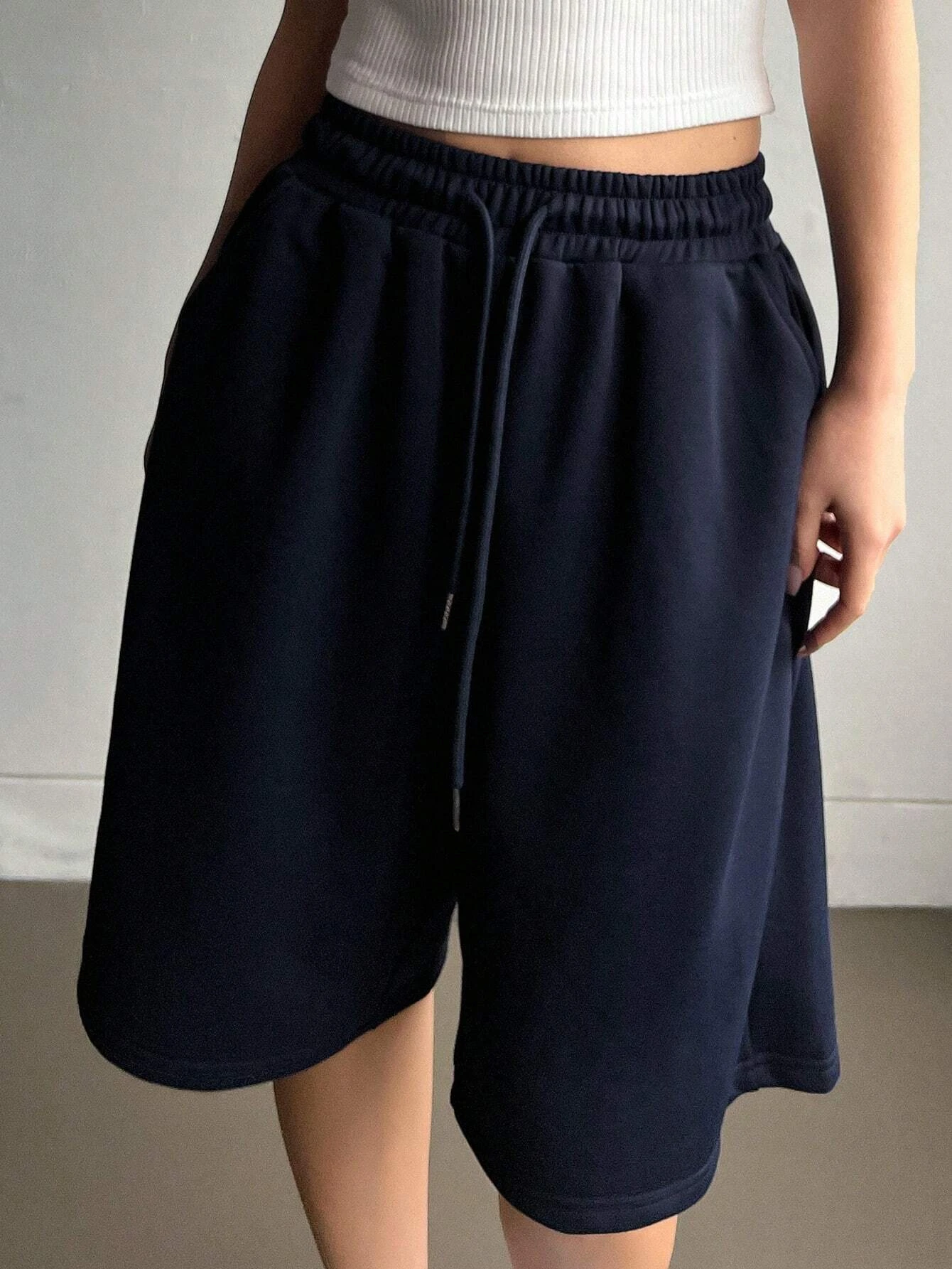 女性用 ソリッドカラー カジュアル エラスティックウエスト ドローストリング ショーツ 四季 スポーツ レジャー ショーツ ストリートウェア ショーツ 女性用