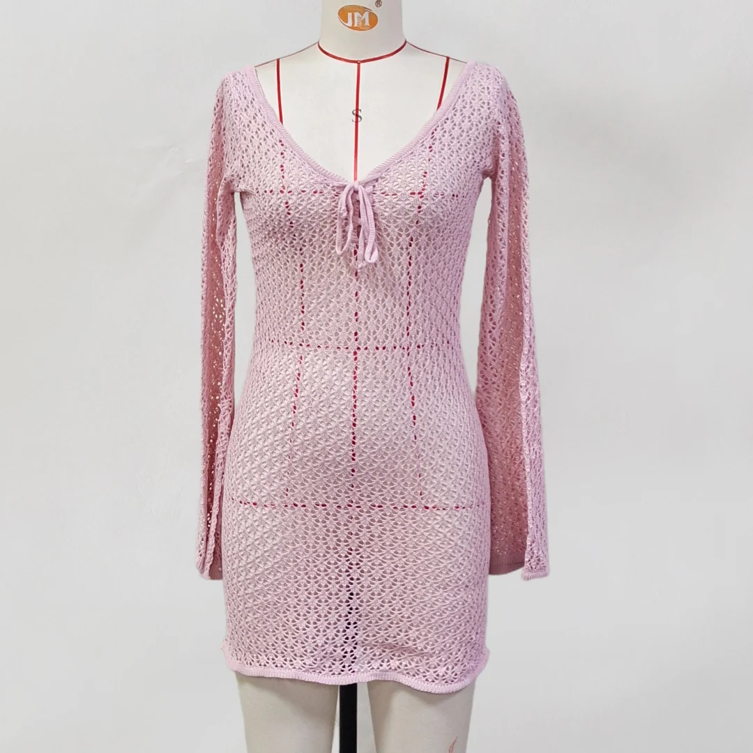 V-Ausschnitt, lange Ärmel, mit Ausschnitten versehene, gehäkelte Tunika, Strandkleid, Strandmode, Damen V6081 – Detail 9