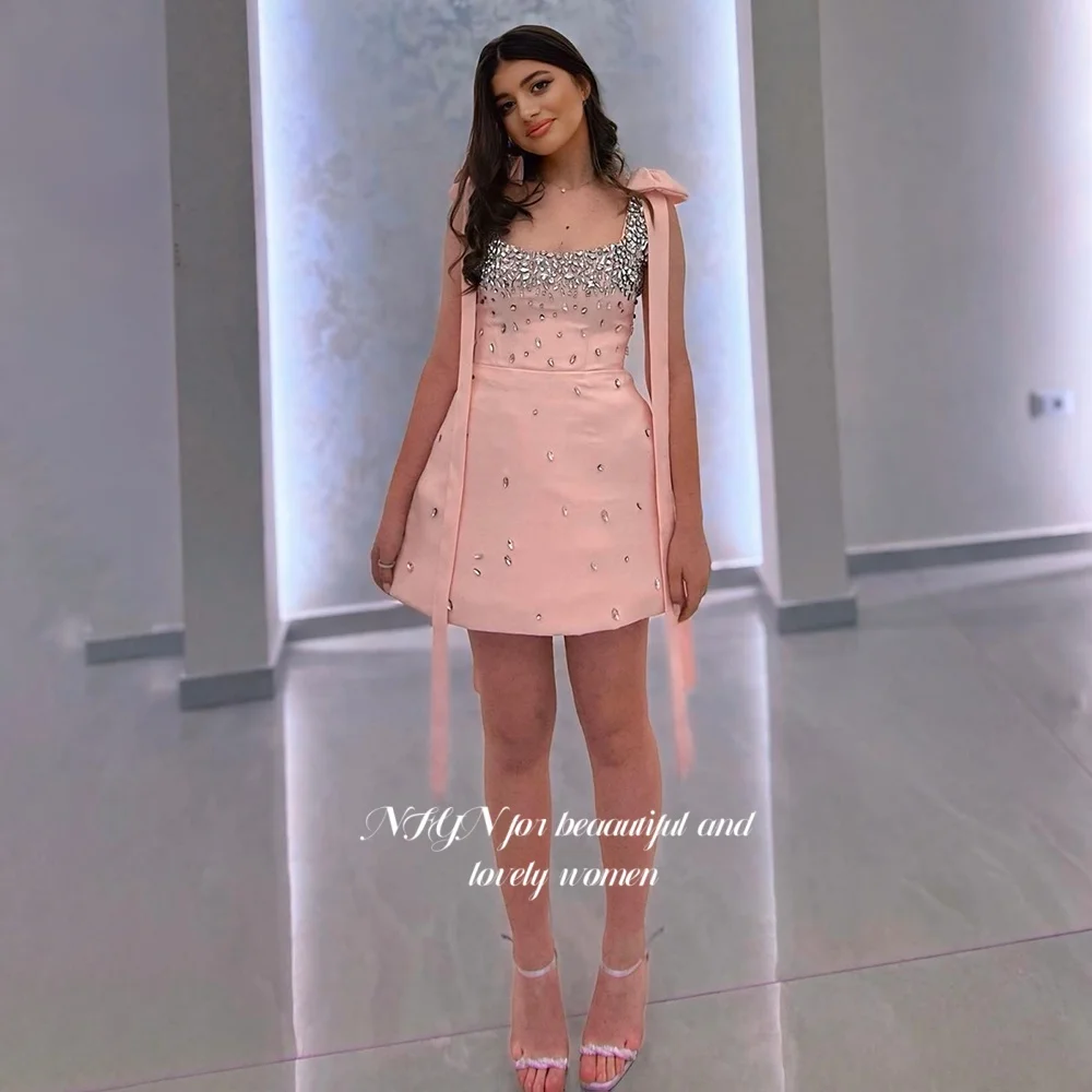 

NFYN Mini Prom Dress Satin Cocktail Party Dress Beading Crystal Stones Homecoming Dresses حزب فساتين Customized