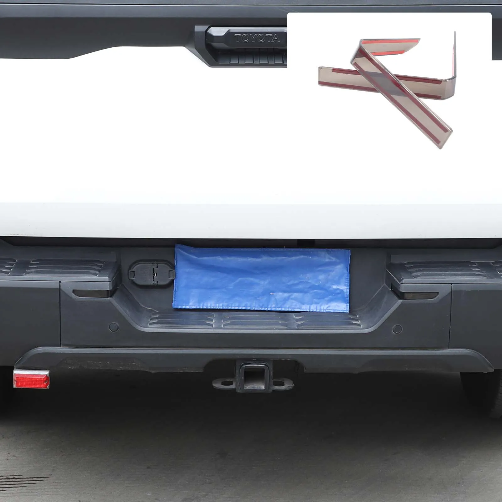 

ABS Black For Toyota Tundra 2022+ Car Rear License Plate Light Decorative Cover Sticker Car Exterior Protection Accessories 2Pcs