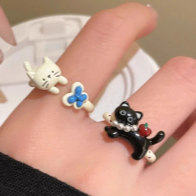 Cute Cat Enamel Open Ring for Women Exquisite Sweet Cartoon Black and White Kitten Index Finger Butterfly Apple Jewelry Gift New
