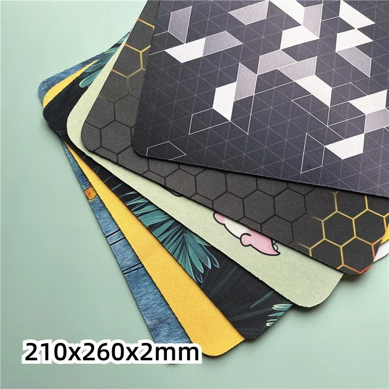 

Gaming Laptops Small Mouse Pad Wrist Protector Mousepad Black Grid Office Supplies Desk Accessories Luxury Notebook Desk Mat