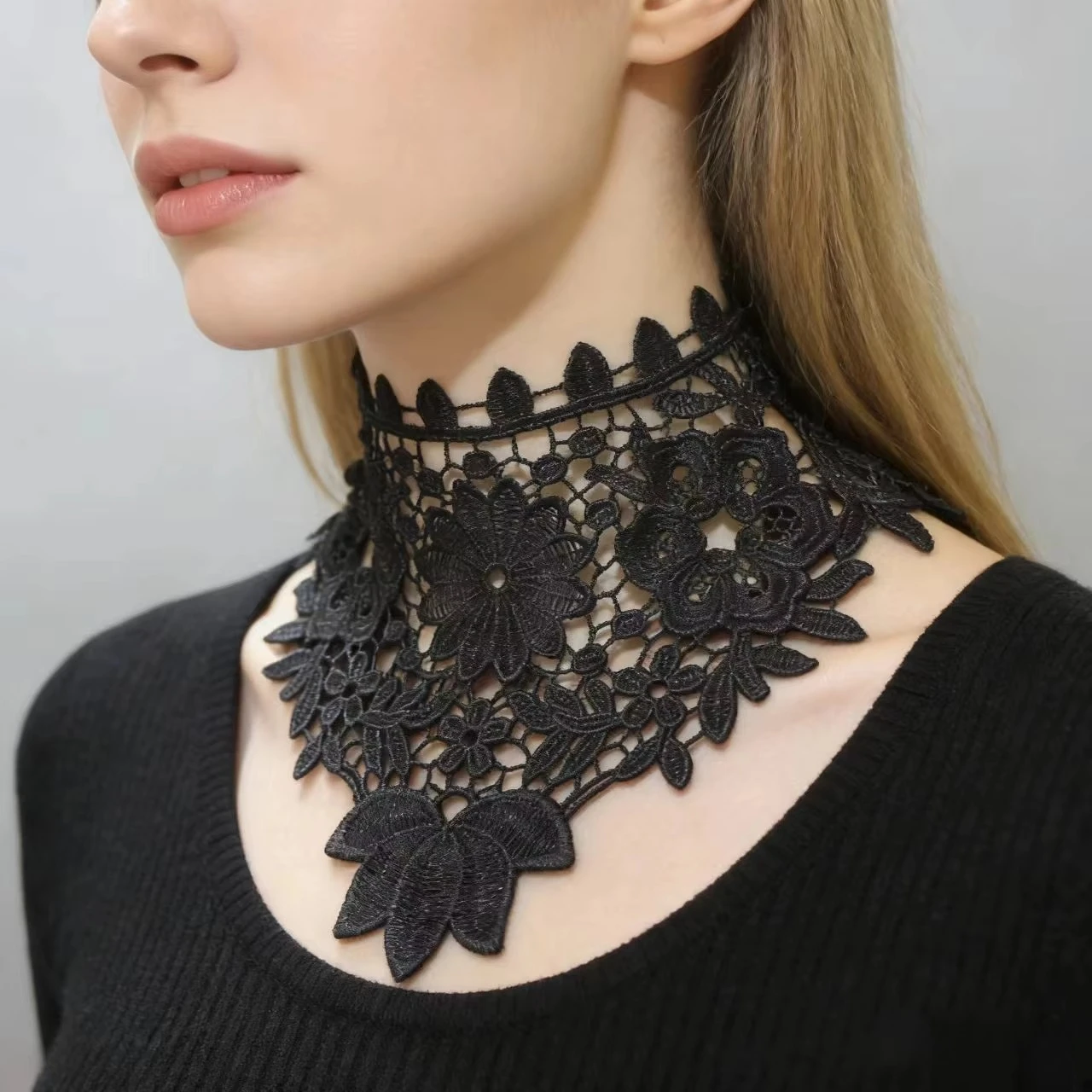 Decorative Womans' Collar Hollow Lace Pattern Solid Color Elegant Photo Shoot Stage Fake Ladies Collar High-neck Buttons Girl's
