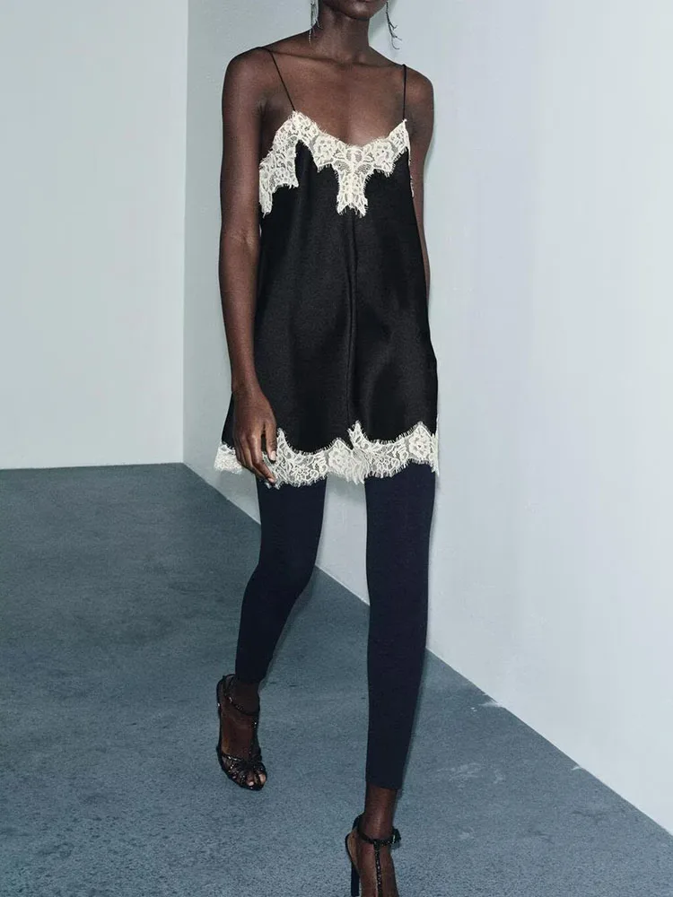 ملابس شتوية جديدة لعام 2025 ذات لون جميل من كولون الحرير والساتان الملمس للسيدات ملابس أداء المسرح من Ele Aosphere #1