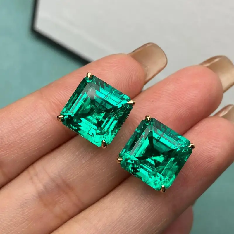 RUIF 2025 Nuevo estilo clásico 9K 10K 14K 18K Asscher Cut 11,5 mm Pendientes de esmeralda cultivada en laboratorio