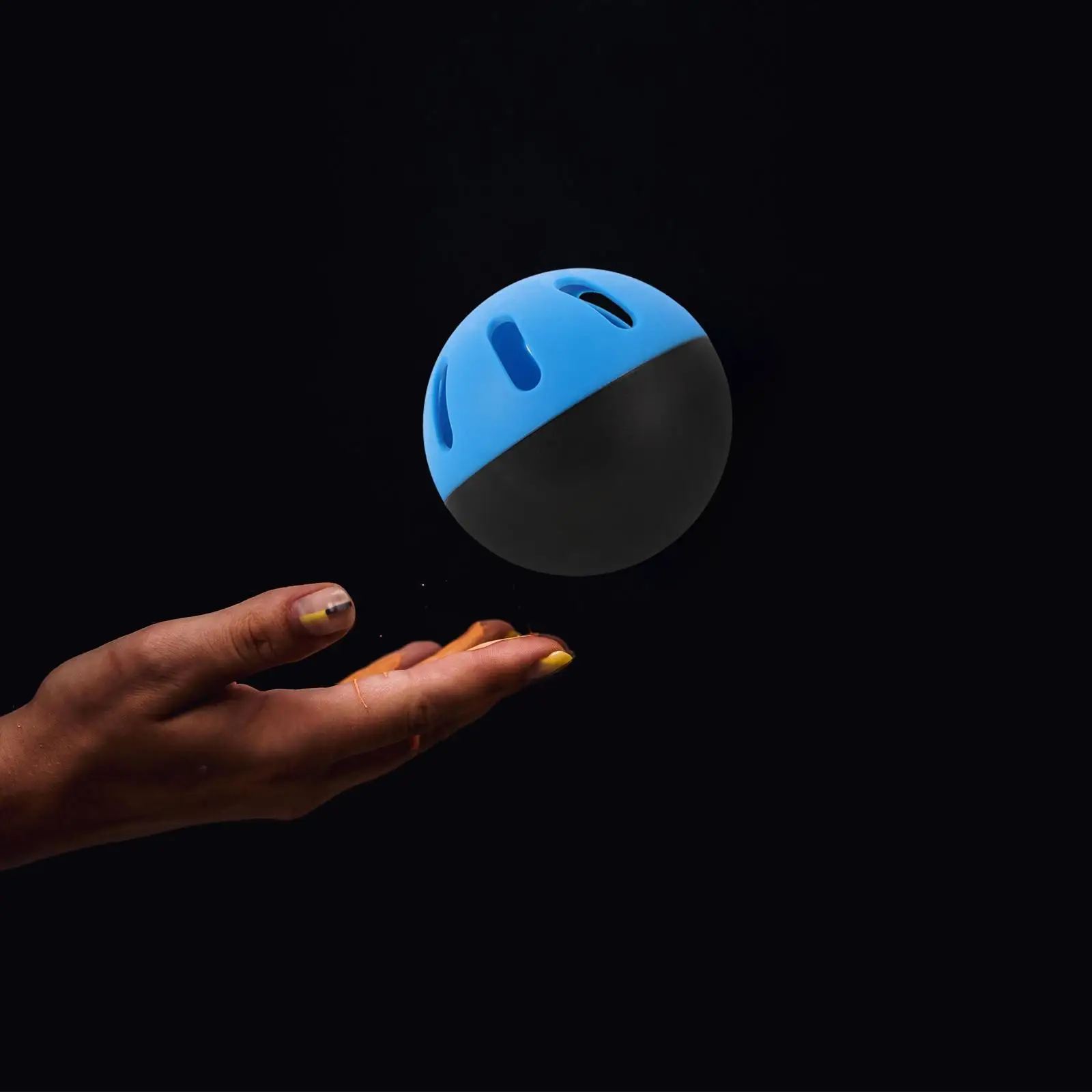 74 ミリメートルウルトラボール EVA 中空プラスチック野球中空野球屋内屋外トレーニング野球機器のおもちゃ