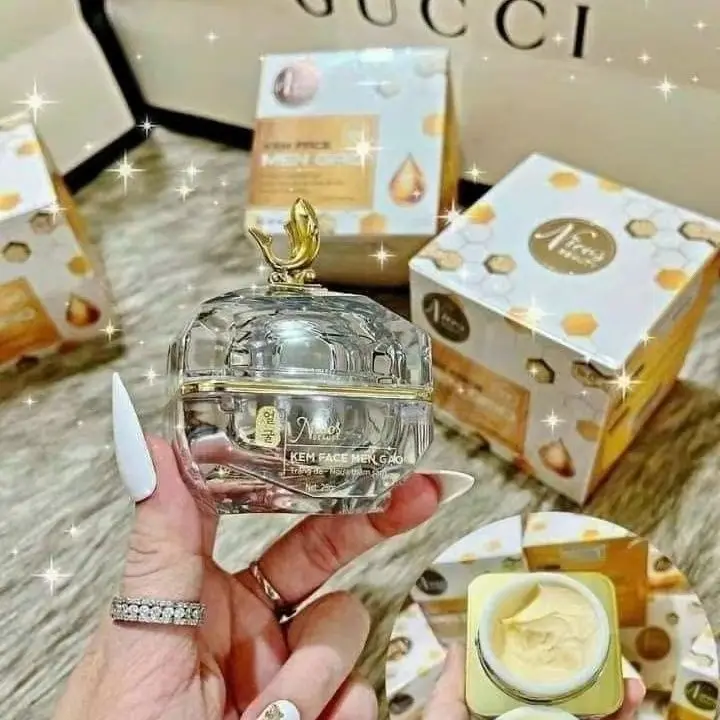 

Vietnamese face cream face men gao nicos duong trang.
