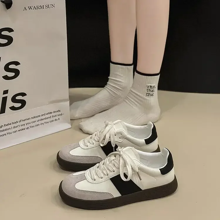 Autumn Woman Footwear Lace Up Tennis Sports Sneakers Silver Walking Shoes for Women Athletic Designer Outdoor Jogging Trainers