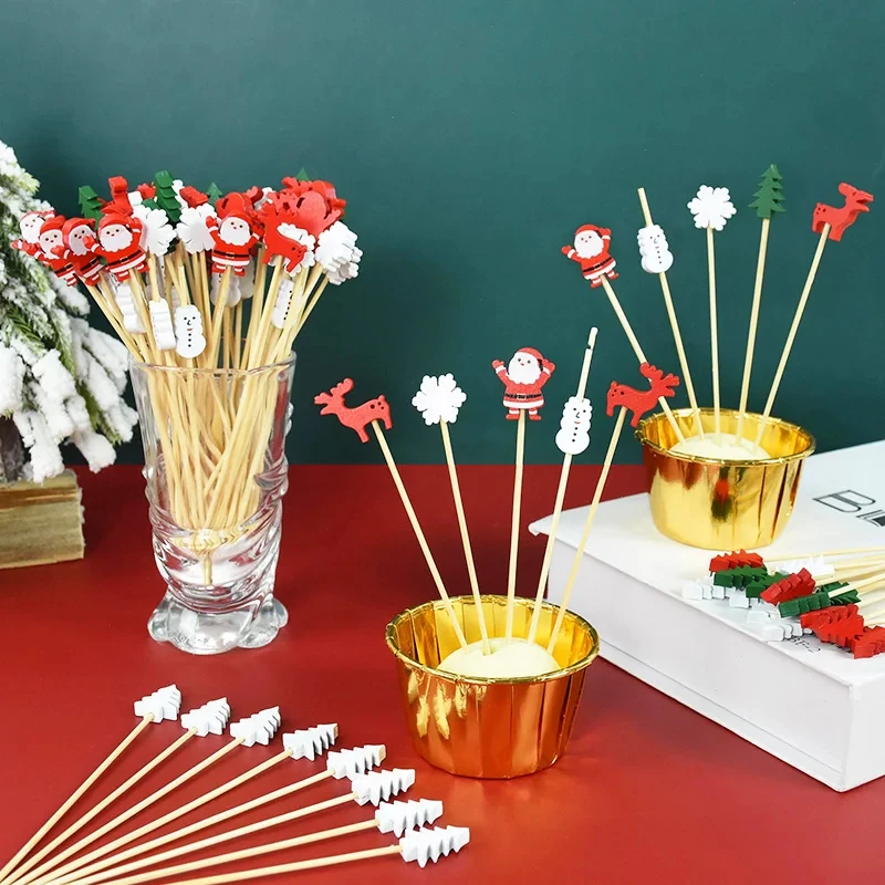 

100pcs Christmas Decoration Fruit Sticks Bamboo Christmas Tree Santa Claus Sticks Disposable Xmas Ornaments Cocktail Decor Stick