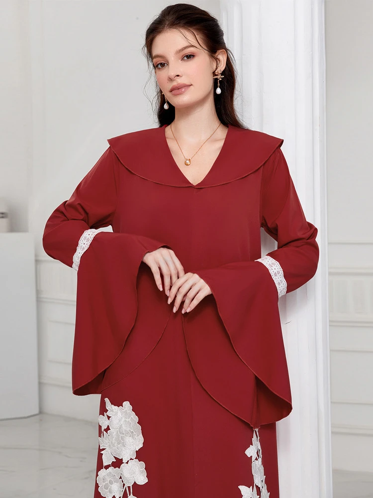 

2023 New Abaya for Middle East Arab Muslim Women Fashion New Musilm Abaya Dubai Dress V-Neck Flare Sleeve Embroidered Robe