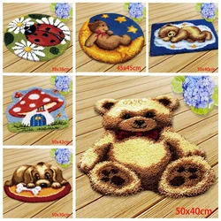 Cute Bear Carpet Embroidery Latch Hook Kit Cartoon Animal Undefined Latch Hook Rug Button Pad Package Smyrna Package Carpet DIY
