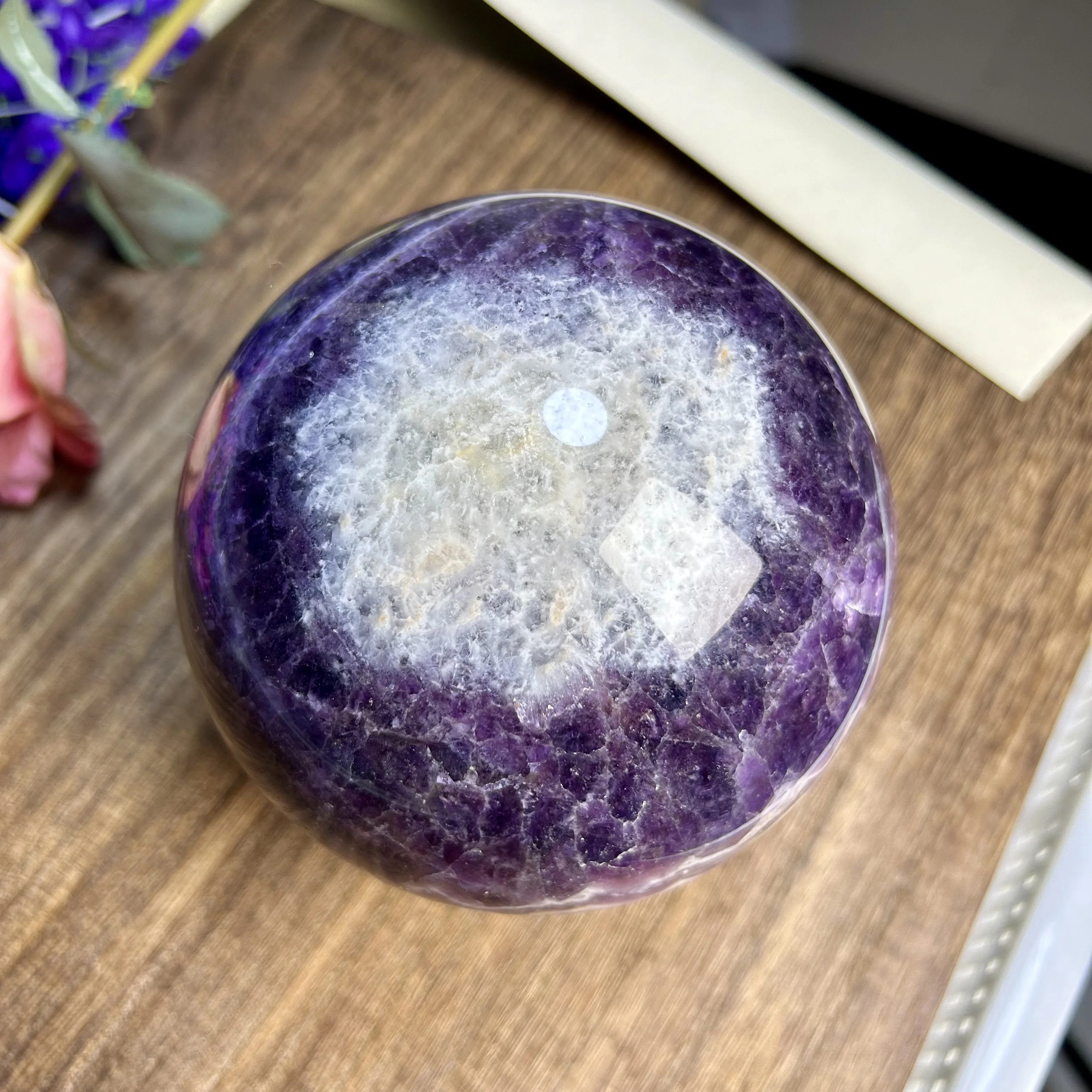 

Natural Dream Amethyst Quartz Crystal Sphere Reiki Healing Home Decor Crystal Crafts 2360g 112mm 4th