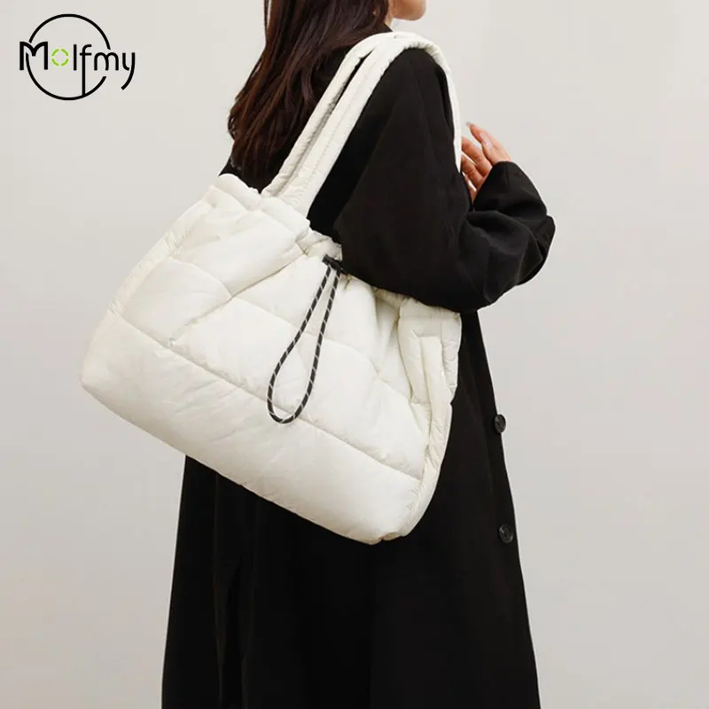 Fashion Shoulder Down Bag Soft Dacron Crossbody Handbag Puffy Tote Bag Fashion Women Underarm Bags Handbags Purses Winter 2025