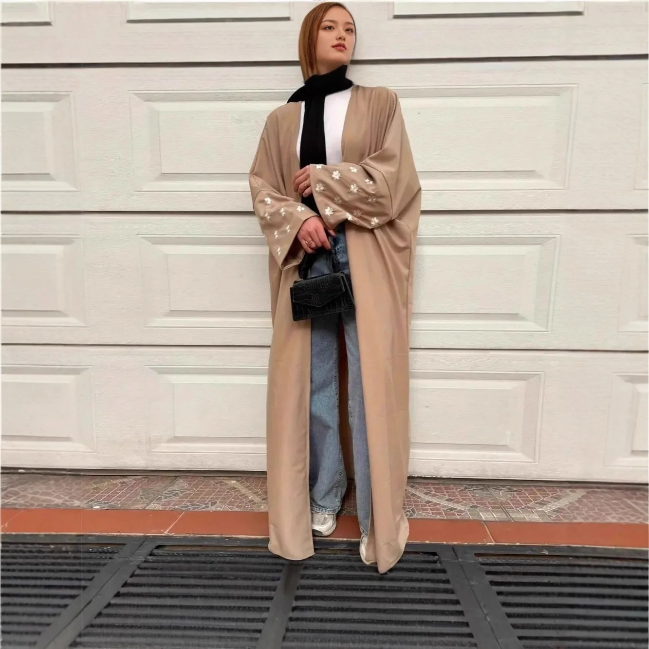 Djellaba Dubai Embroidery Open Abaya Kimono for Women Long Dress Cardigan Muslim Arabic Party Ramadan Kaftan Gown Jalabiya Robe