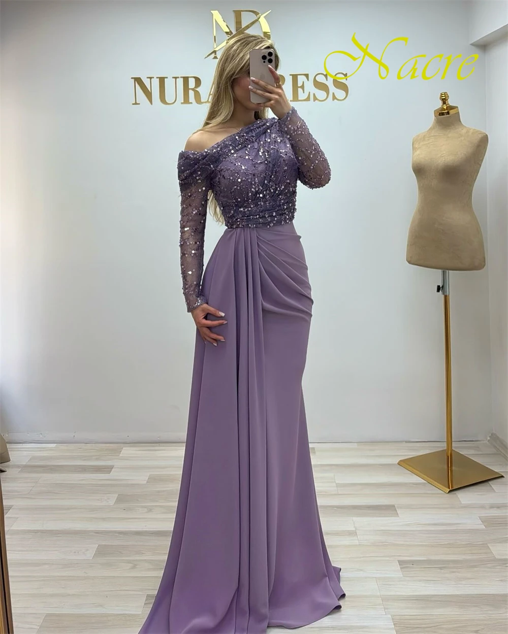 Customized Luxury One Shoulder Long Sleeves Evening Dress Temperament Crystal Homecoming Dresses Fashion Bridal Party Gowns