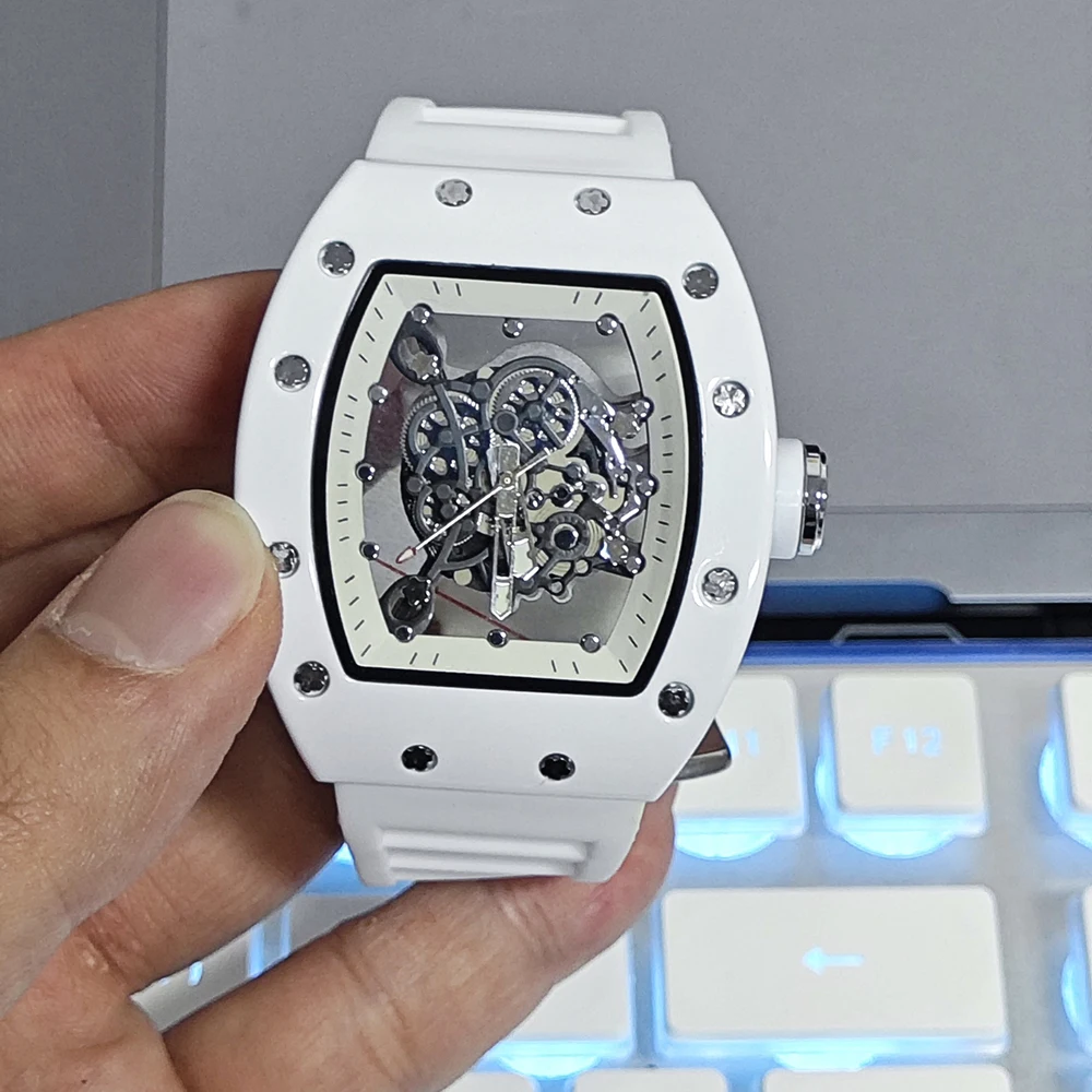 ساعة يد ميكانيكية كوارتز رجالية فاخرة 2025 موضة جديدة أوتوماتيكية مقاومة للماء ساعة رجالية ساعات شفافة
