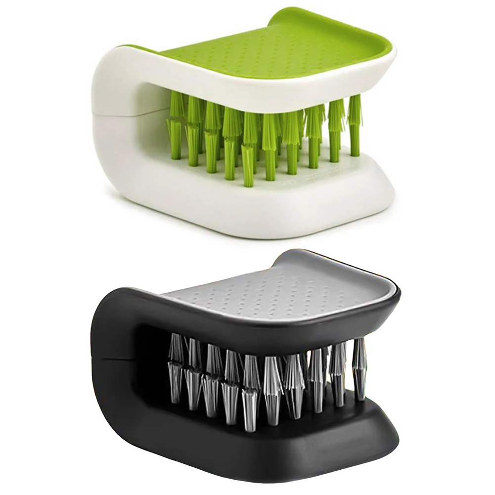 Automotive Safe Belt Washing Tool Double Sided U Type Handguard Car Interior Openable Cleaning Brush and Cutlery Cleaner