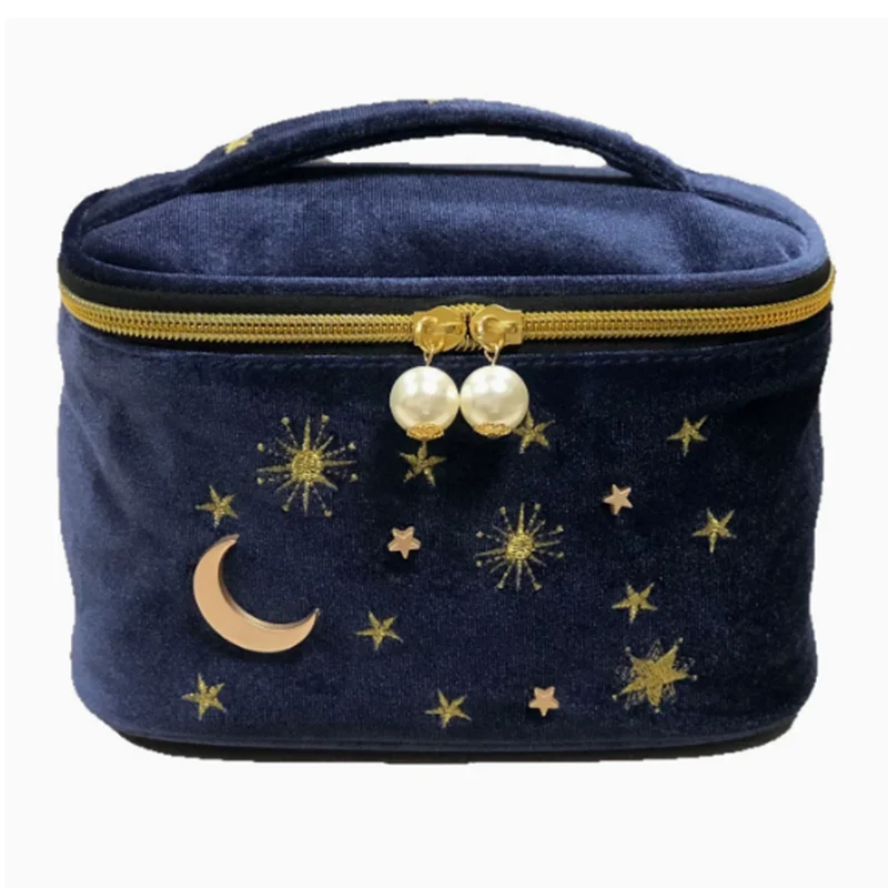 

Милая косметичка из бархата с вышивкой в виде звезд, дорожная, модная, для женщин, вместительная, для косметики и туалетных принадлежностей