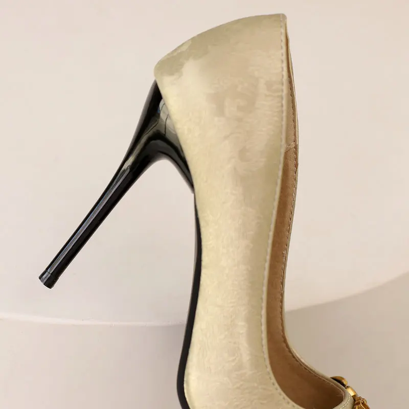 Women's Wedding Pumps Sexy Pointed Toe Stiletto Metal Decor 10cm Super High Heels Shoes