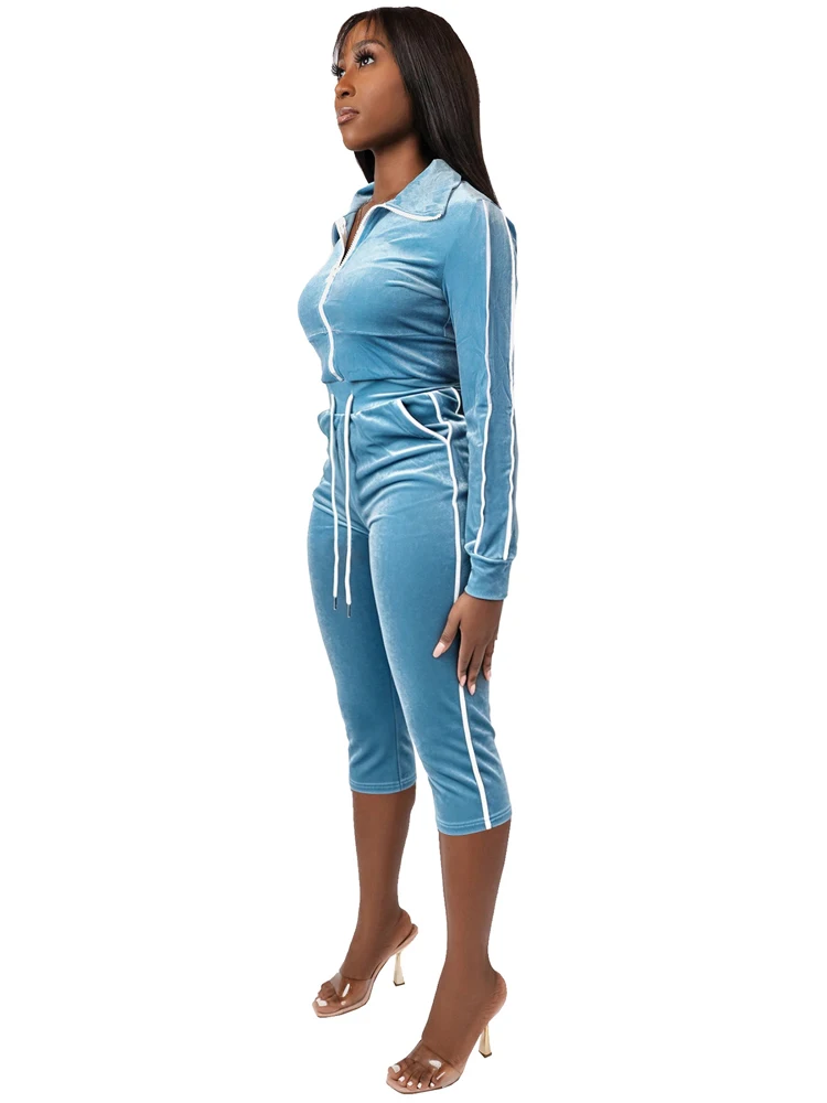JENYAGE Velours-Samt-Zweiteiler für Damen, dehnbar, einfarbig, mit Reißverschluss, kurzem Oberteil mit Kragen, Capri-Hose mit seitlichem Streifen, figurbetonter Trainingsanzug – Detail 8