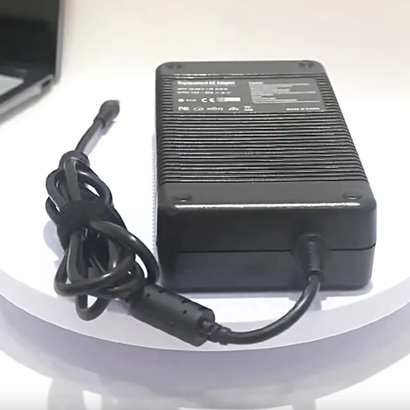 Acアダプター-psu車用充電器,Mini itx,pc,ラップトップ,電源アダプター,5.5x2.5mm, 12v,20a,240w