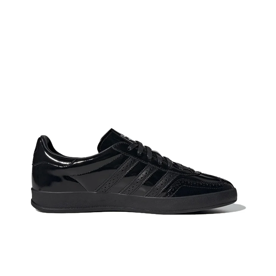 アディダス オリジナルス ガゼル インドア スケートボードシ - Adidas Shoes Gazelle のレビューと価格