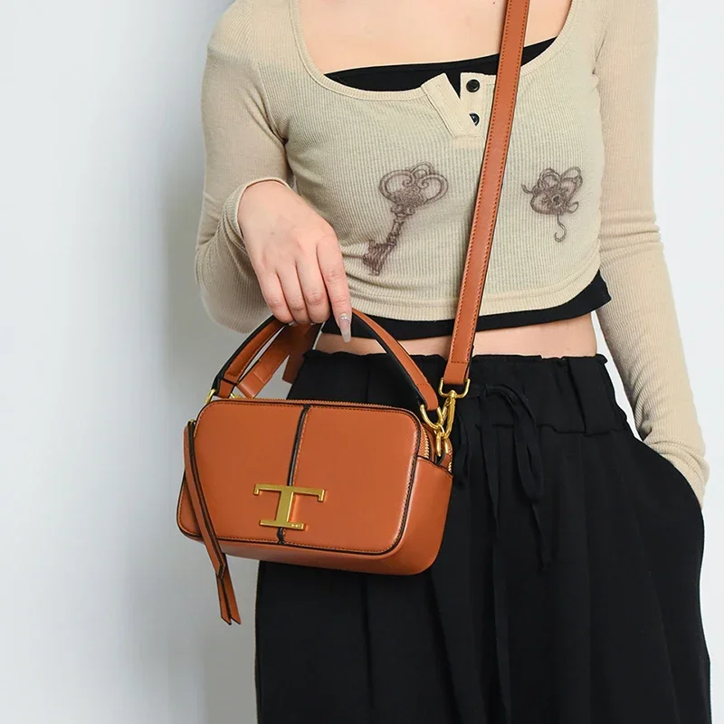 

Stylish Leather Messenger Bag For Women - Popular Classic Handbags With Elegant Crossbody Design