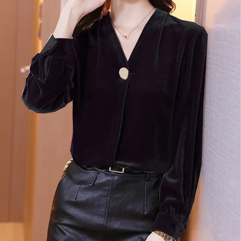 Gold Velvet Solid Women Bottom T-Shirts Autumn Korean Fashion Simple Office Lady Versatile Button Loose Long Sleeved V-neck Tops