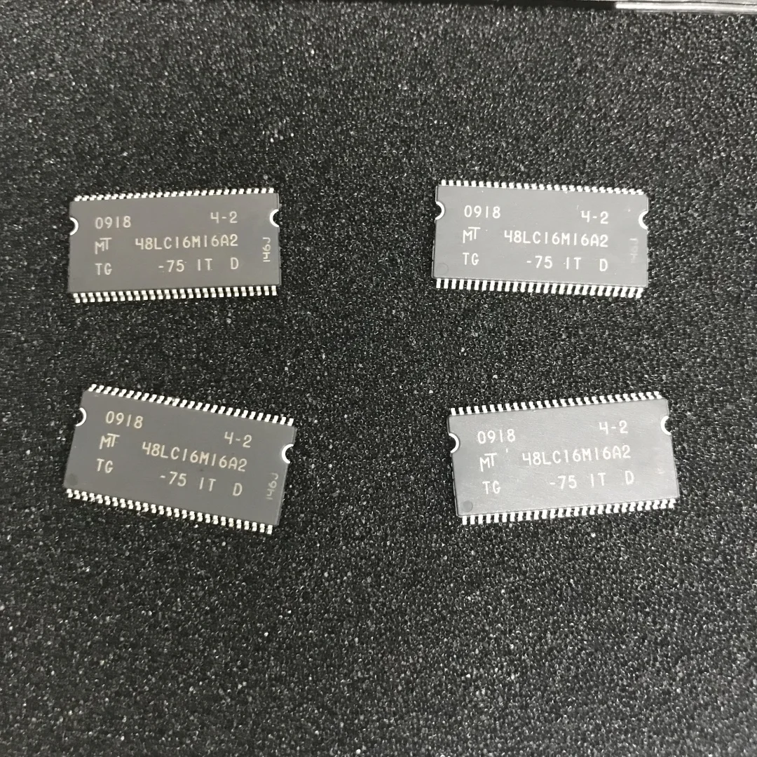 

MT48LC16M16A2 MT48LC16M16A2TG-75IT:D IC DRAM 256MBIT PAR 54TSOP II Brand new original In stock