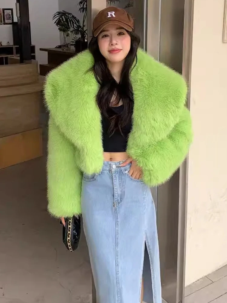 DEAT Fashion Women\'s Faux Fur Coat Lapel Loose Long Sleeve Fluorescent Green Thick Warm Imitation Fox Fur Jacket Winter 2024 New