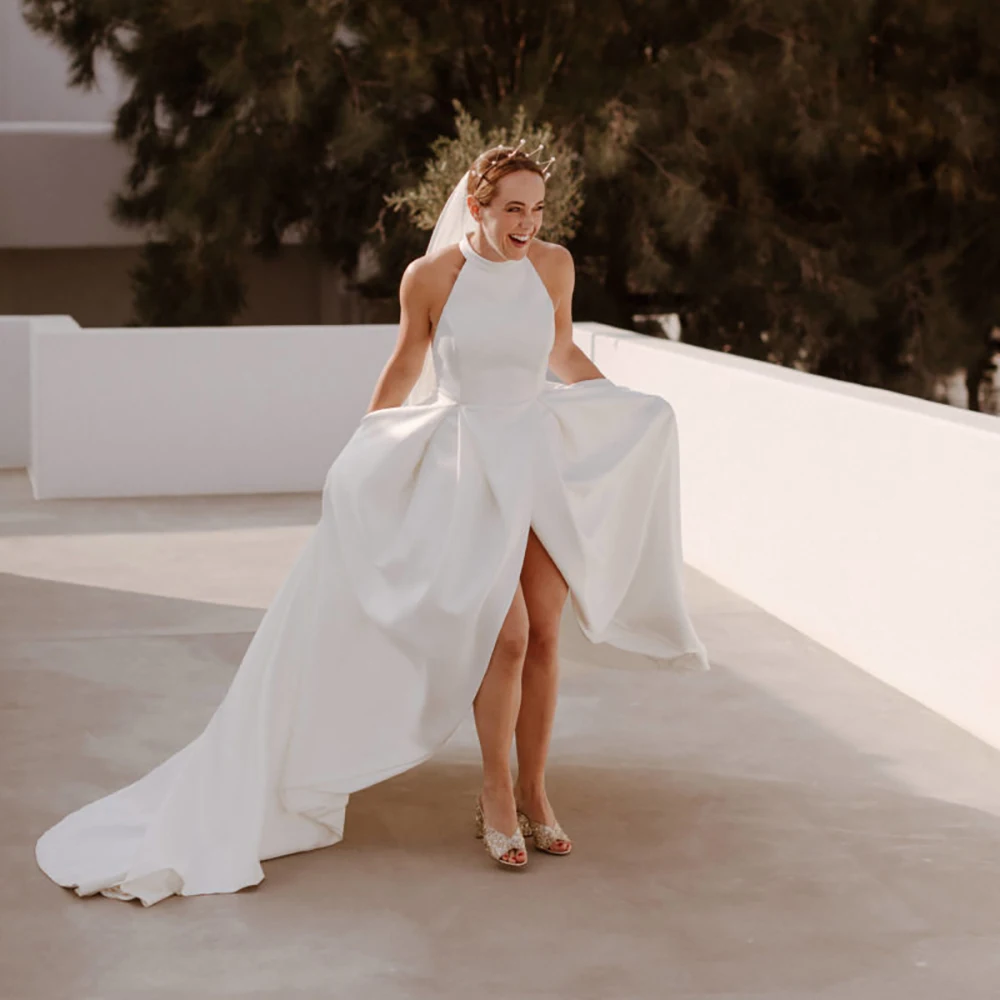 Vestido de novia de satén con abertura de pierna alta, cuello Halter, línea A, hombros fríos, abertura en forma de cerradura, espalda dividida, fotos reales hechas A medida