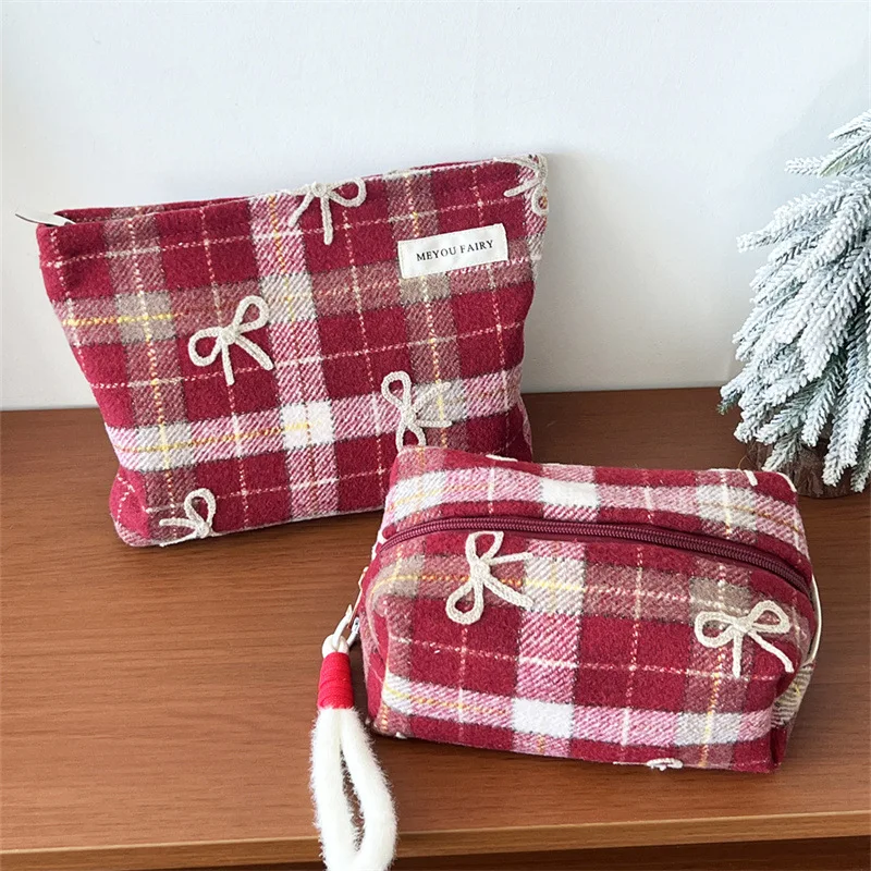 Embroidered Bow Makeup Bag New Year's Valentine's Day Gift New Zipper Style Toilet Bag Inner Container Storage Handheld Bag