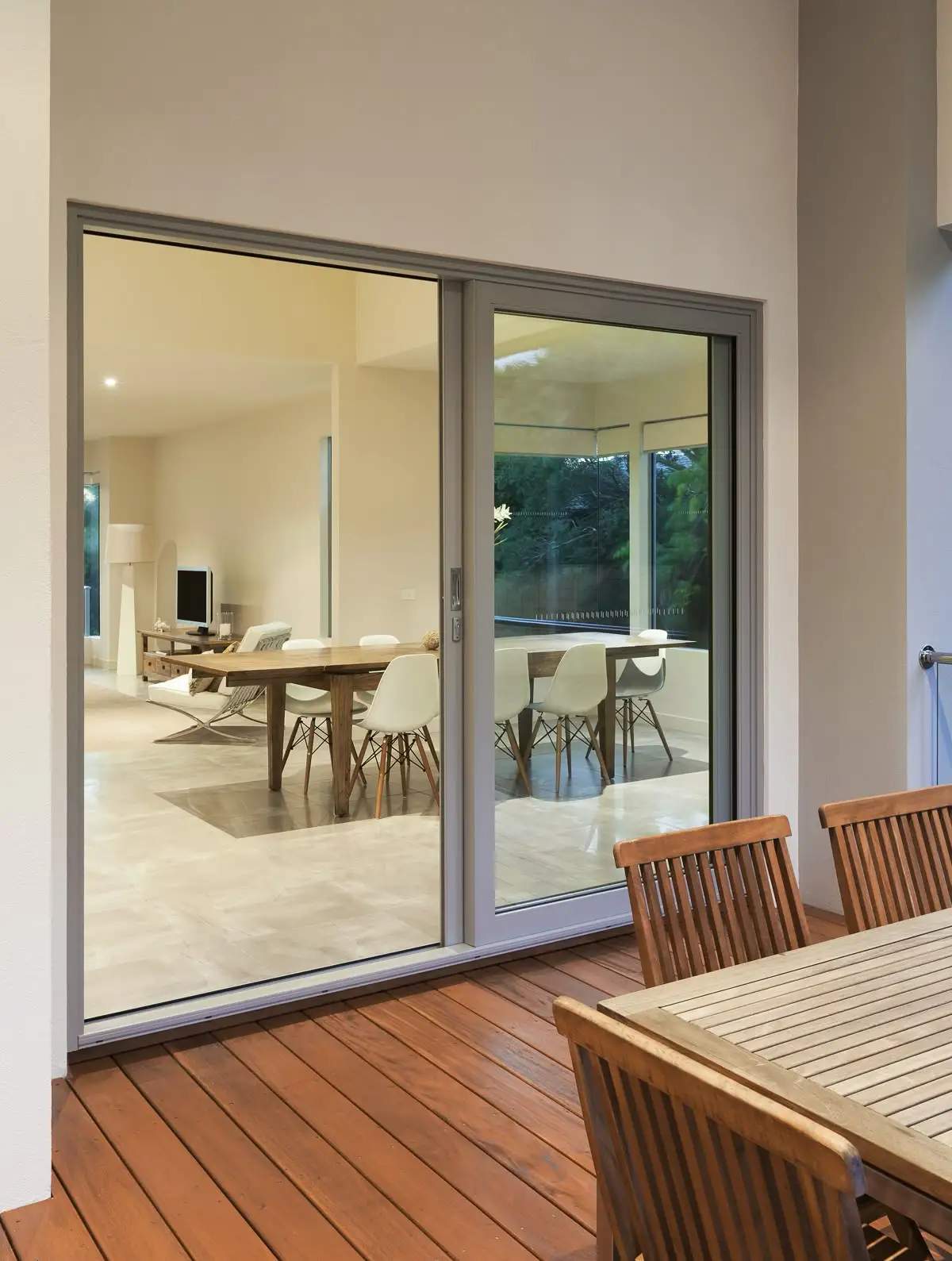 

Heat Insulation Patio Aluminium Double Glazed Heavy Duty Sliding Doors Modern Design Exterior Slide Door WithTempered Glass