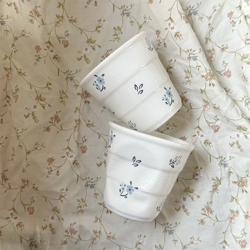 

Korean Retro Blue Floral Ceramic Coffee Cup Handmade Irregular Mug for Latte Afternoon Tea