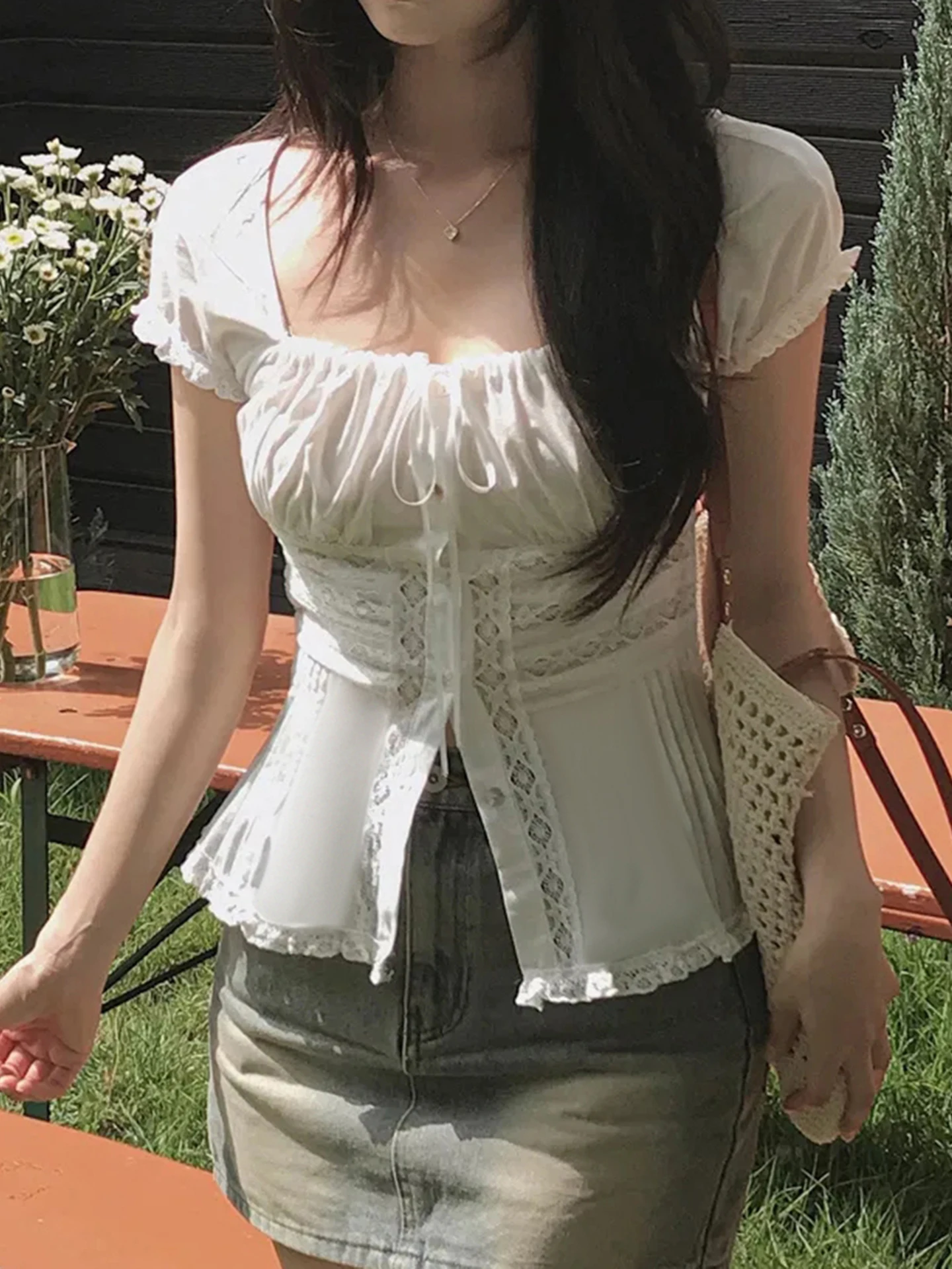 

WEEKEEP Lace Patchwork Accordion Pleat Square Collar Button Bubble Sleeve Slim Fit Waist Cinching Top for Young Girls