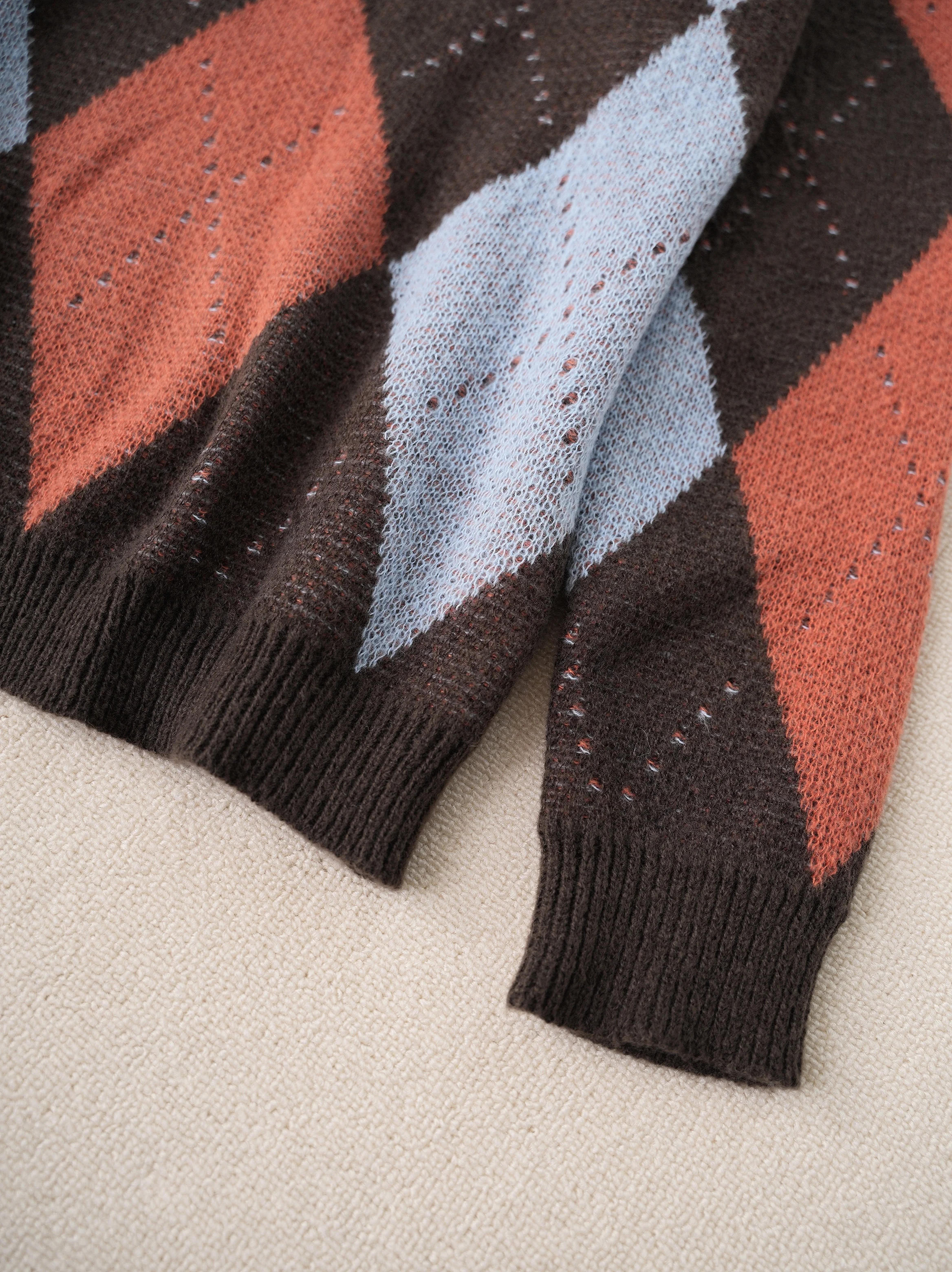 Classic diamond plaid contrast color pullover sweater, fashionable women's tops, popular wool soft knitting