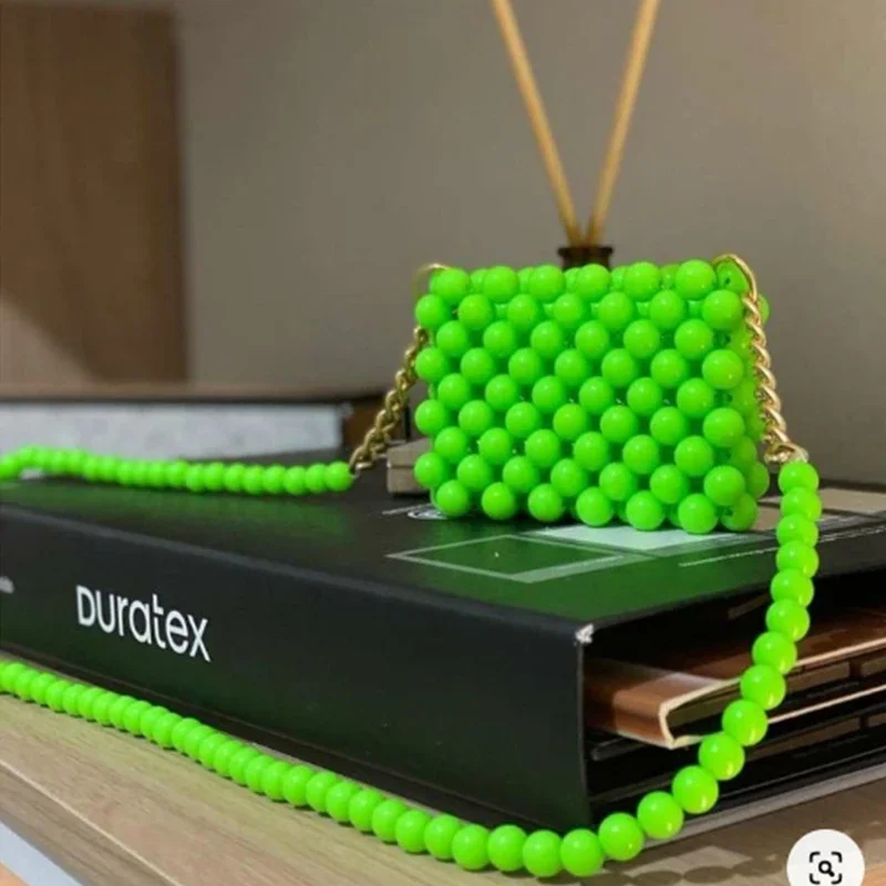 

Ins Дизайнерские мини-сумки через плечо с цепочкой Ручная работа из бисера Модный изысканный маленький кошелек с помадой Настраиваемая женская сумка 2024 Новинка