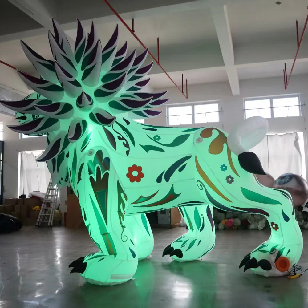 Modischer bunter riesiger aufblasbarer Löwe mit LED-Leuchten, aufblasbare Tier-Cartoon-Dekoration für die Parade-Werbung