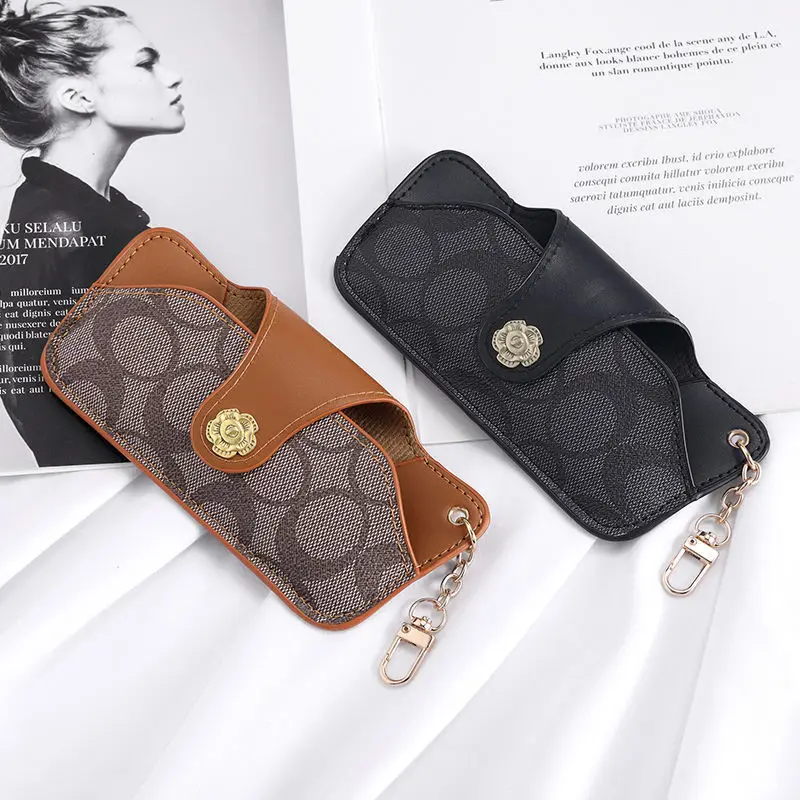 Estuche para gafas de sol Retro a la moda, estuche para gafas portátil a prueba de caídas, almacenamiento y protección, colgante dorado, bolsa para gafas para miopía