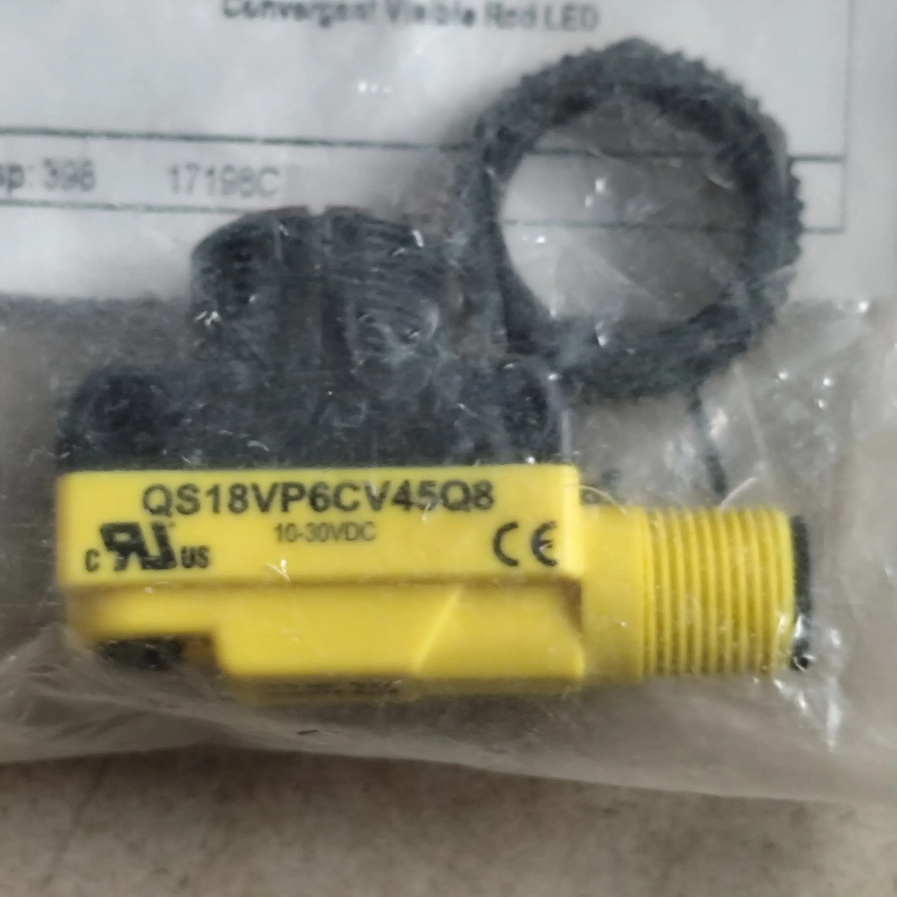* Spot * Promotion New BANNER QS18VP6CV45Q8 Photoelectric Sensor 51 * Same Day Delivery
