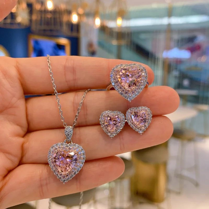 

Pink Heart Necklace Heart-Shaped Zircon Jewelry Set Three-Piece Accessories for Women Wholesale